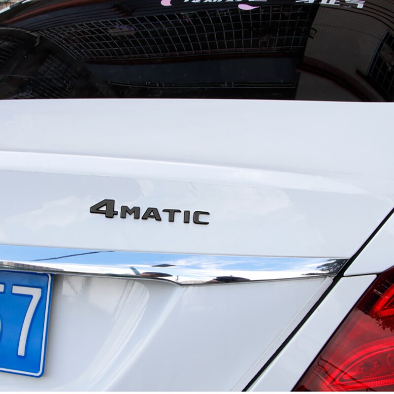 Etiqueta engomada del logotipo del coche para Mercedes Benz GLA 35 45 200 220 260 4Matic X156 H247 